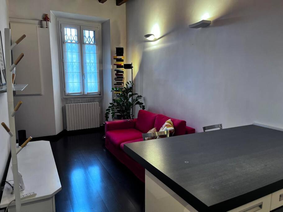 Sandra Flexyrent Wifi Charming Apt In Ticinese * Milan